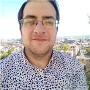 Profesor de Geografía e Historia, doctor en Geografía por la Universidad de Granada. Imparto clases de repaso para alumnado de ESO y Bachillerato, y preparación de la EVAU de Geografía y de Historia de España. Clases online y presenciales en Granada.